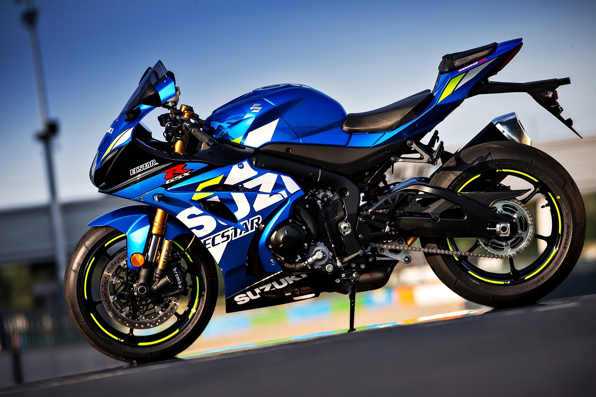 Covering moto sportive Suzuki GSXR racing