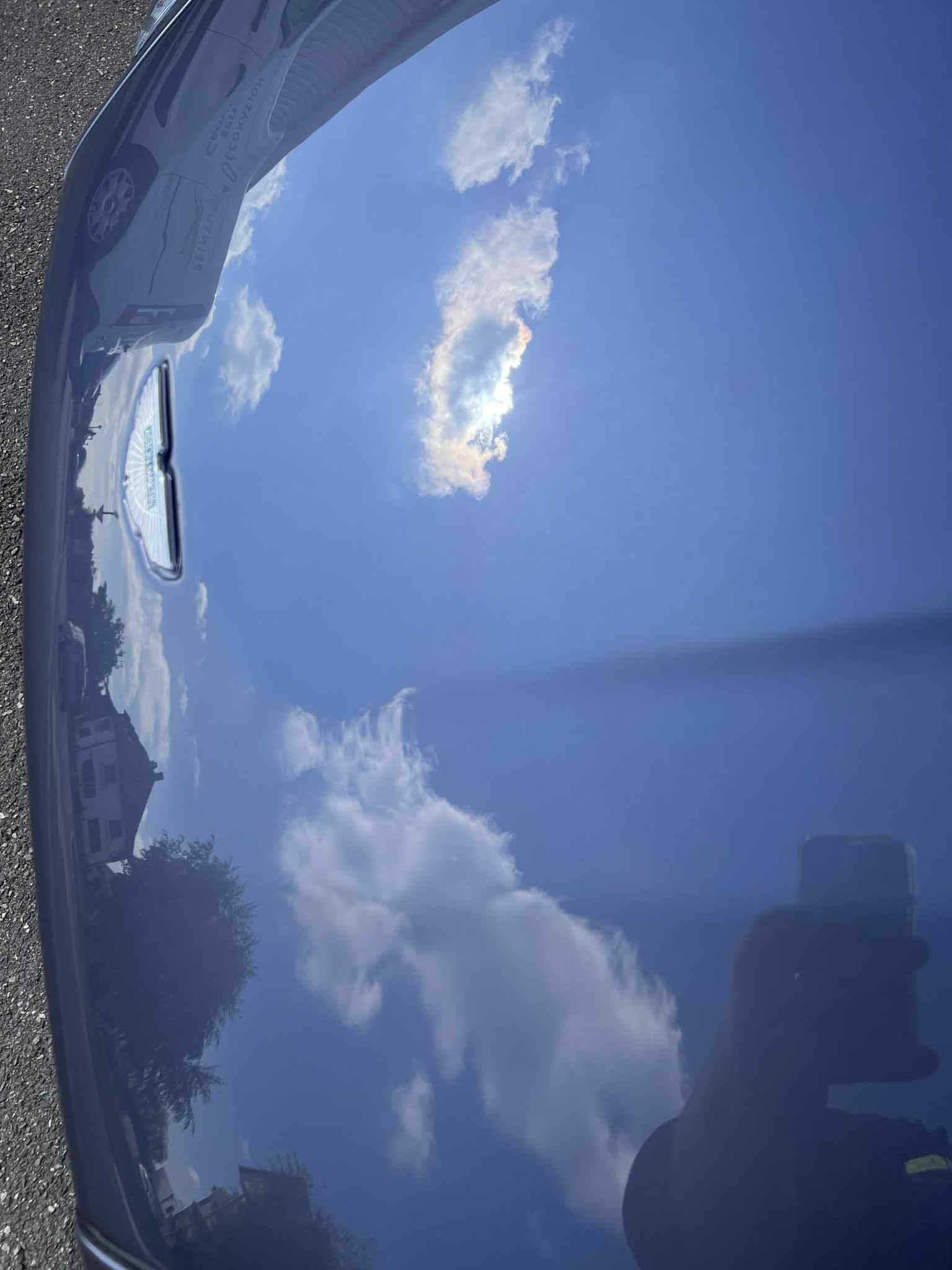 Après : finition miroir parfaite show-car