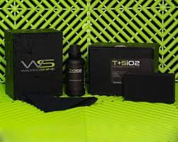 Revêtement TiO2 — éclat profond (WaxedShine T+SiO2)